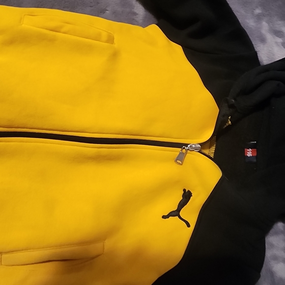 Puma Kids Yellow and Black Hoodie - Picture 13 of 15